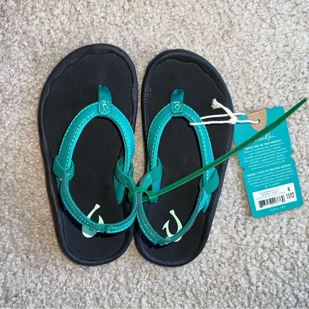NWT Girl’s Olukai Mermaid Green Kulapa Kai Sandals